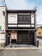 Yorozuha Machiya House