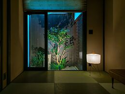 Yorozuha Machiya House