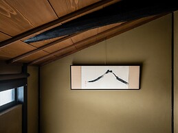 Yorozuha Machiya House