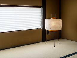 Yorozuha Machiya House