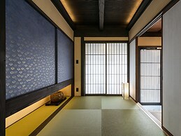 Yorozuha Machiya House