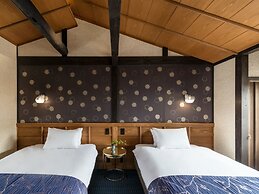 Yorozuha Machiya House