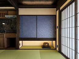 Yorozuha Machiya House
