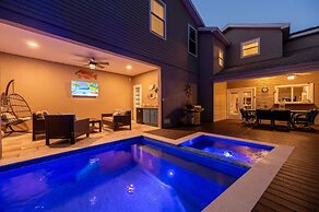 NEW Bay Dreamin 4 Bedroom Private Pool Spa Beach Front Property 3 Home