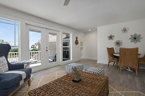 NEW Bay Dreamin 4 Bedroom Private Pool Spa Beach Front Property 3 Home