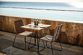 Miramare Magnetic Beach Hotel