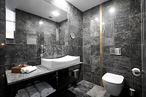 Miramare Magnetic Beach Hotel