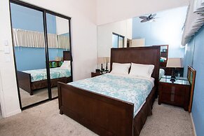 Papakea A403 3 Bedroom Condo by RedAwning