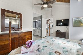 Papakea A403 3 Bedroom Condo by RedAwning