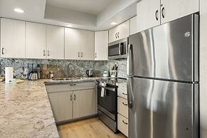 Papakea A403 3 Bedroom Condo by RedAwning