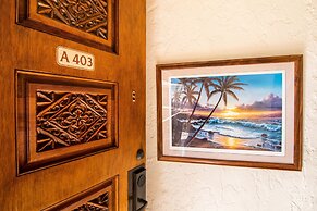 Papakea A403 3 Bedroom Condo by RedAwning