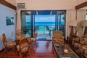 Papakea A403 3 Bedroom Condo by RedAwning