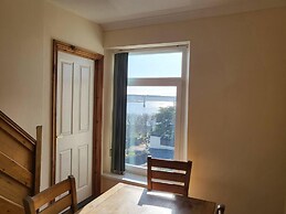 Marina Reach Neyland, Flat With Great sea Views