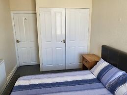 Marina Reach Neyland, Flat With Great sea Views