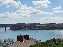 Marina Reach Neyland, Flat With Great sea Views