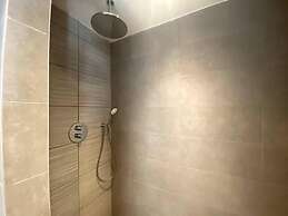 Impeccable 2-bed Apartment in Willemstad