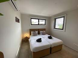 Impeccable 2-bed Apartment in Willemstad