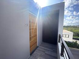 Impeccable 2-bed Apartment in Willemstad