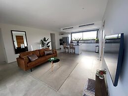 Impeccable 2-bed Apartment in Willemstad