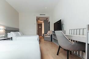Elements Hotel & Shops