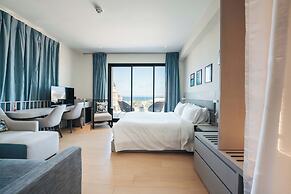 Elements Hotel & Shops