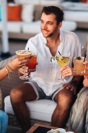 Elements Hotel & Shops