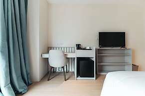 Elements Hotel & Shops