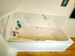 Trevithick by the Beach for Families & the Pooch