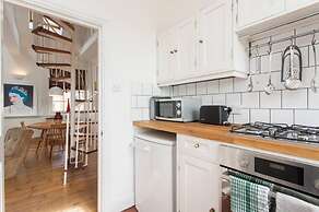 Large Shoreditch 2/dbl bed Loft apt