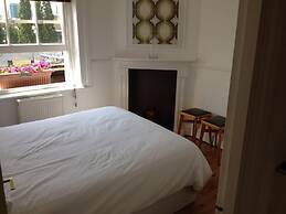 Large Shoreditch 2/dbl bed Loft apt