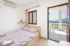 Crystal Sky Apartments