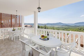 Crystal Sky Apartments