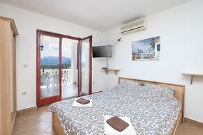 Crystal Sky Apartments