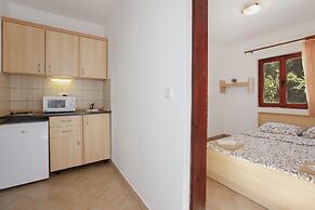 Crystal Sky Apartments