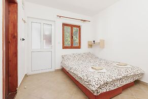 Crystal Sky Apartments