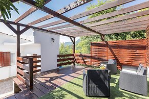 Crystal Sky Apartments