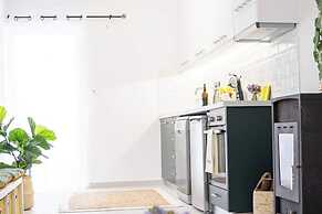 2 Bedroom Apartment Lambisea