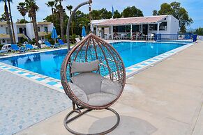 2 Bedroom Apartment Lambisea