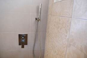 2 Bedroom Apartment Lambisea