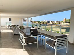 Belíssimo apartamento no Porto das Dunas