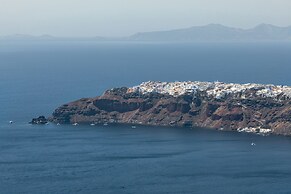 Kaleidoscope Imerovigli Suites