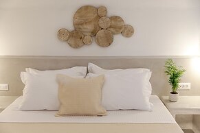 Kaleidoscope Imerovigli Suites