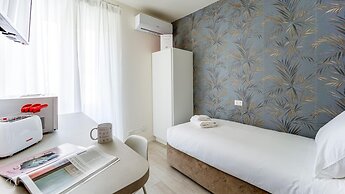 Italianway - The B Village Business - 36