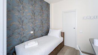 Italianway - The B Village Business - 36