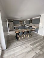 Charming 4-bed Villa in Quinta do Anjo, Palmela
