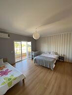 Charming 4-bed Villa in Quinta do Anjo, Palmela