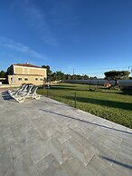 Charming 4-bed Villa in Quinta do Anjo, Palmela
