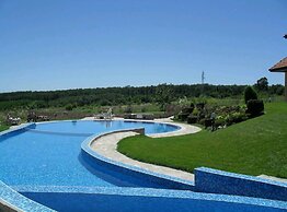 Brand New Apartment With Pool, gym and Playground