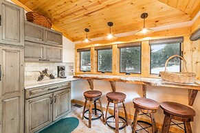 Pine Brook - 30 Nights Minimum Rental Only 4 Bedroom Cabin by RedAwnin