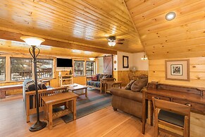 Pine Brook - 30 Nights Minimum Rental Only 4 Bedroom Cabin by RedAwnin
